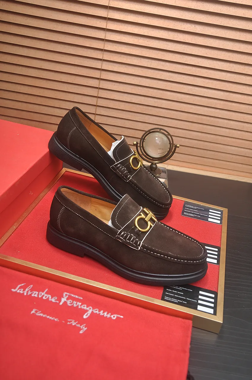 Men's shoes 💰440💶[Ferragamo/Ferragamo] The latest model in the counter. Original imported high-quality cowhide with open sides + imported 🐂 water-dyed cowhide lining + original luxury metal buckle + original combined outsole. No pressure for comparison. 38--45 (45 is custom-made and cannot be returned or exchanged)